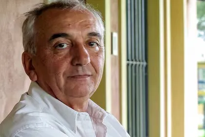 WhatsApp Image 2025-02-06 at 09.20.15