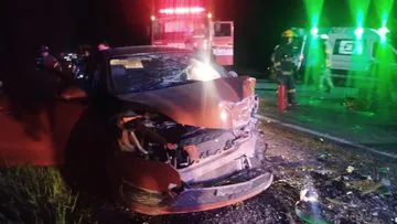 UNA PERSONA FALLECIÓ EN UN GRAVE ACCIDENTE EN EL CRUCE DE LA RUTA ...