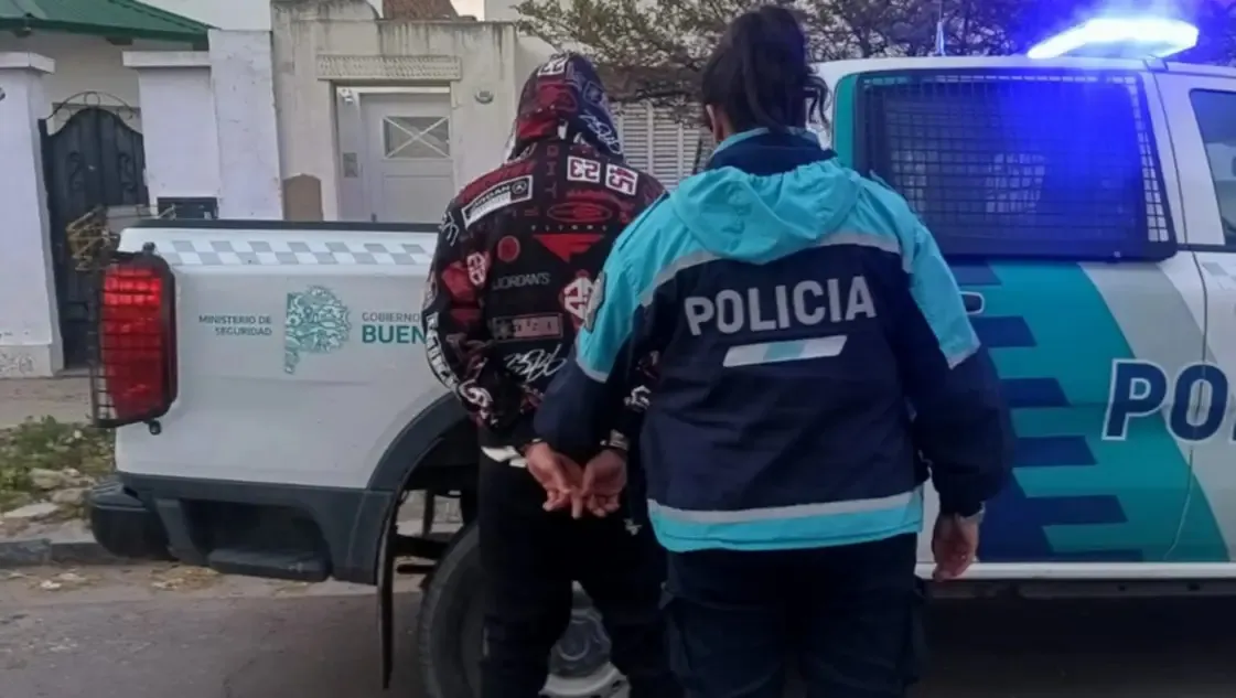 WhatsApp Image 2025-12-06 at 11.30.50 (2)