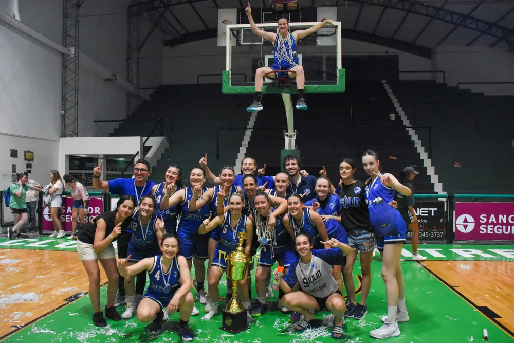 9 fem campeon