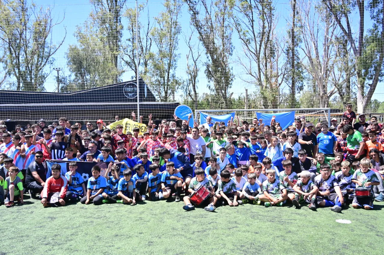 materiales a clubes (3)