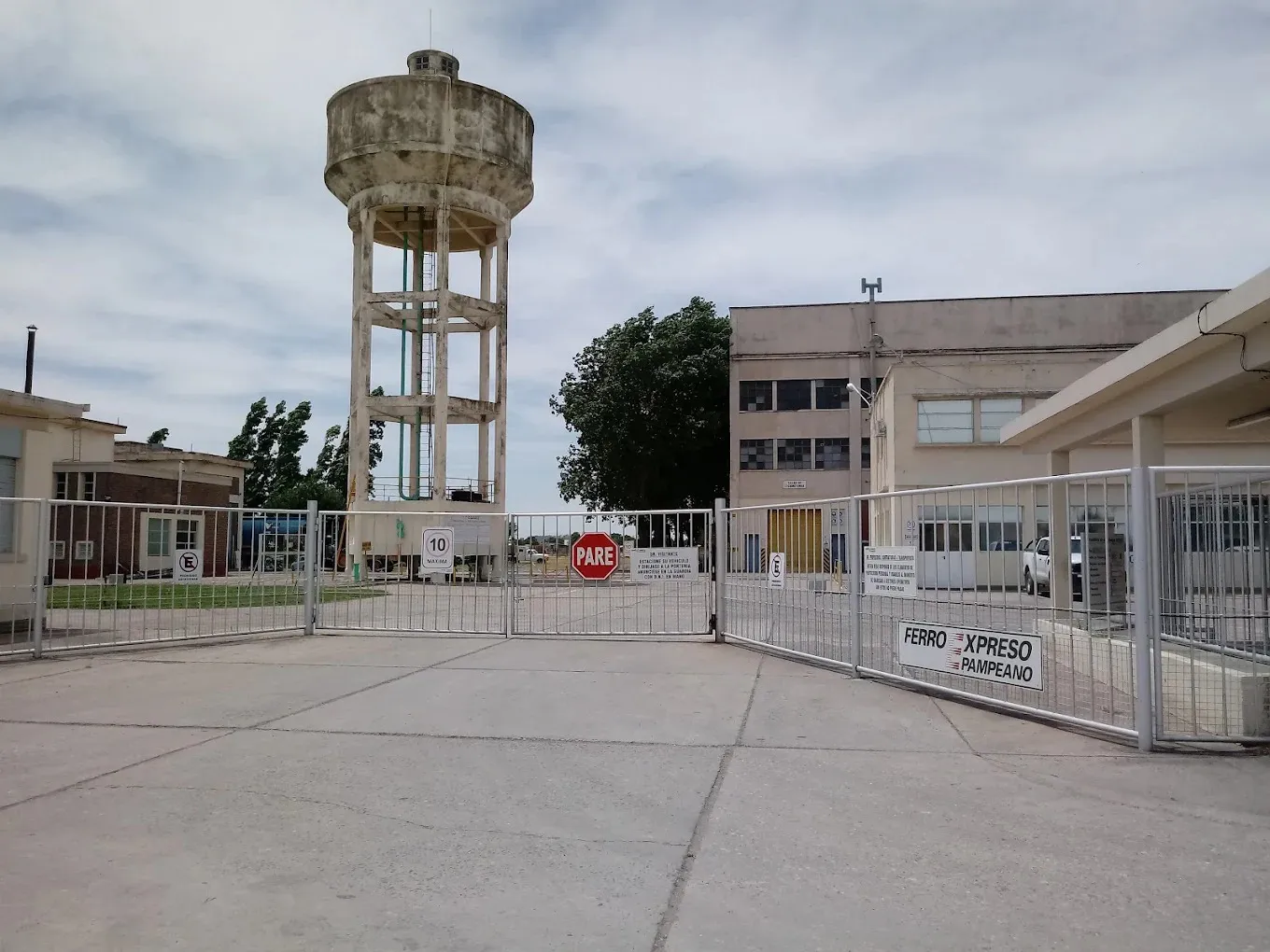 WhatsApp Image 2025-09-04 at 10.44.03