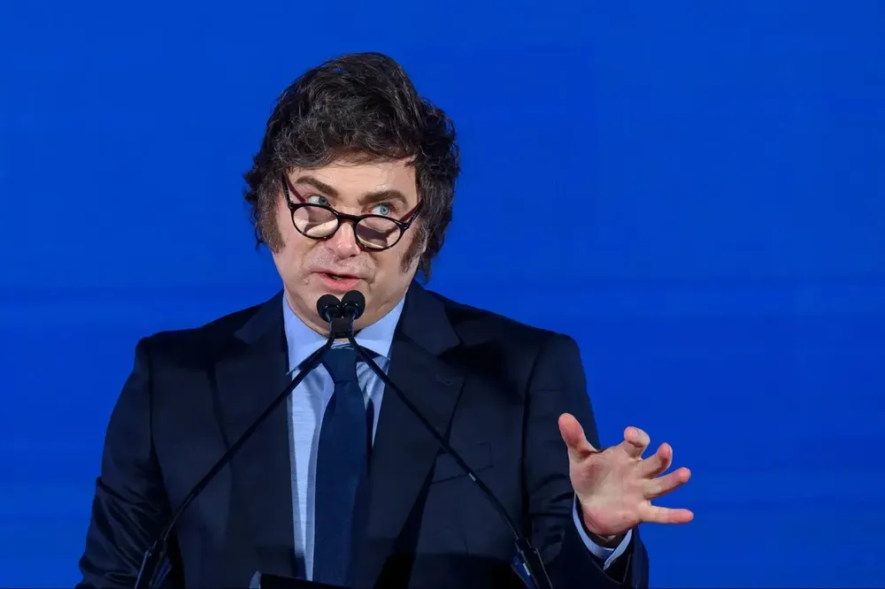 WhatsApp Image 2025-11-14 at 22.32.58