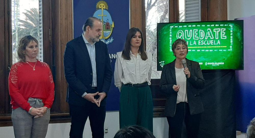 Quedate en la Escuela