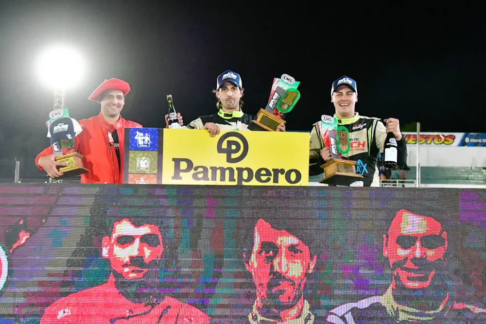 WhatsApp Image 2025-12-03 at 09.46.14