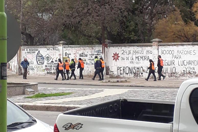 policias darwin