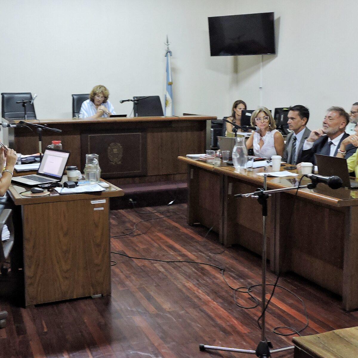 Absolución de Lucarelli y Glebocki