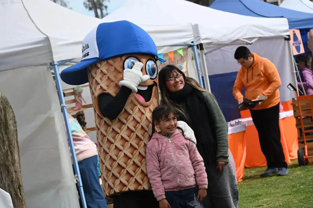 WhatsApp Image 2025-09-28 at 11.02.00